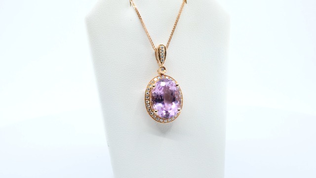 KOKAV 14K Rose Gold Genuine Kunzite 11-7/8 Ct Oval, Diamonds Pendant Necklace